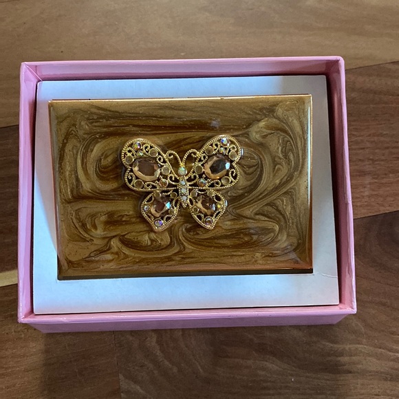 Accessories - BNWT Butterfly card case with calculator